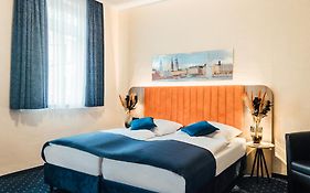 Centrum Hotel Commerz am Bahnhof Altona